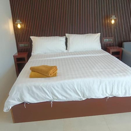 Beach House By Rose Massage Nai Thon Beach Zewnętrze zdjęcie