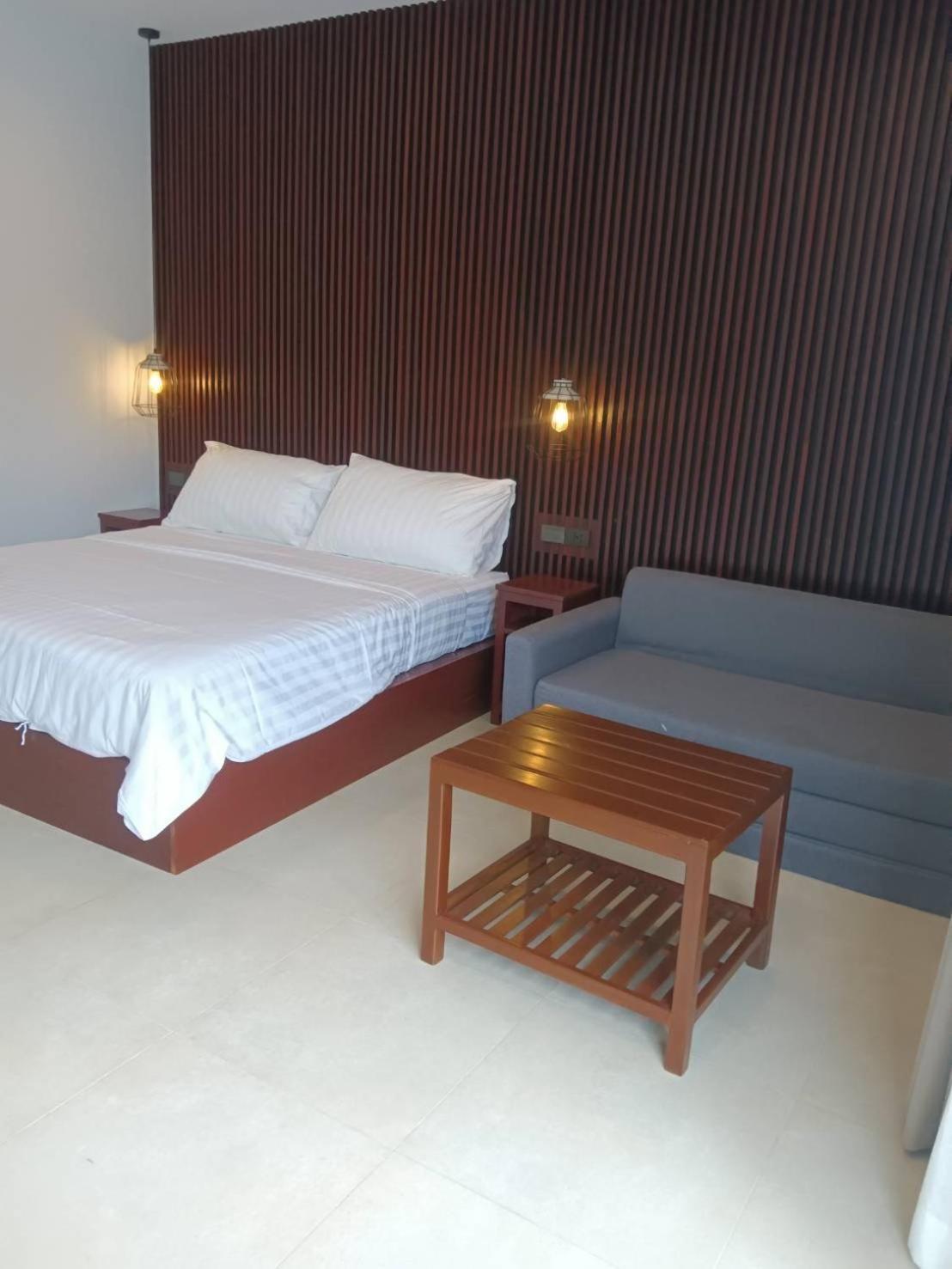 Beach House By Rose Massage Nai Thon Beach Zewnętrze zdjęcie